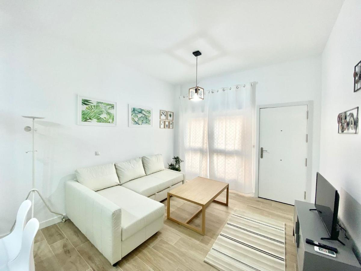 Puente Praga Aparment Apartment Madrid Exterior foto